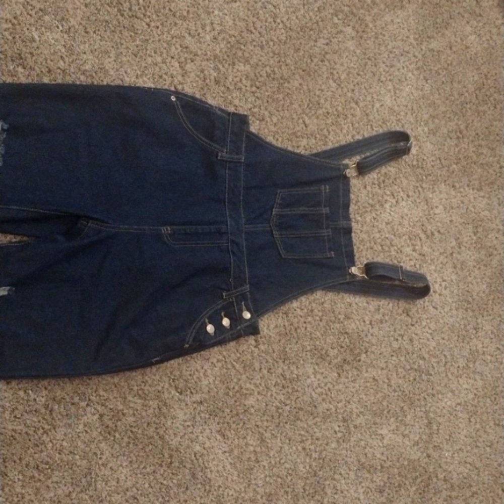 Brand: Denim Blvd Los Angeles overalls. size: large. color: dark blue